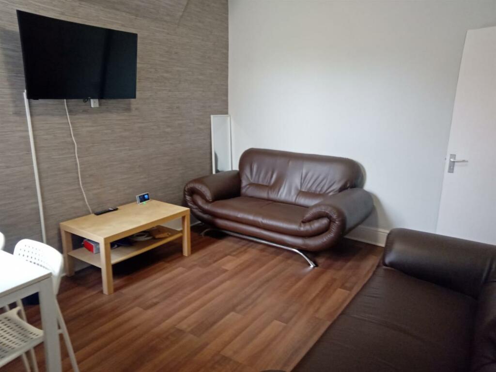 Additional image 5 of Room 3, Sovereign Road, Earlsdon, Coventry, CV5 6LU