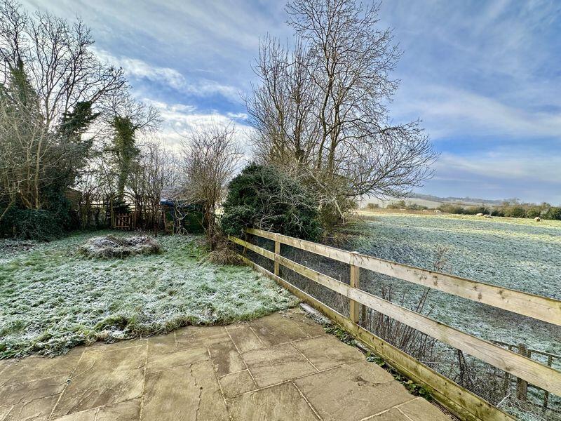 Additional image 30 of Meadow Barn, Avon Dassett Road, Fenny Compton