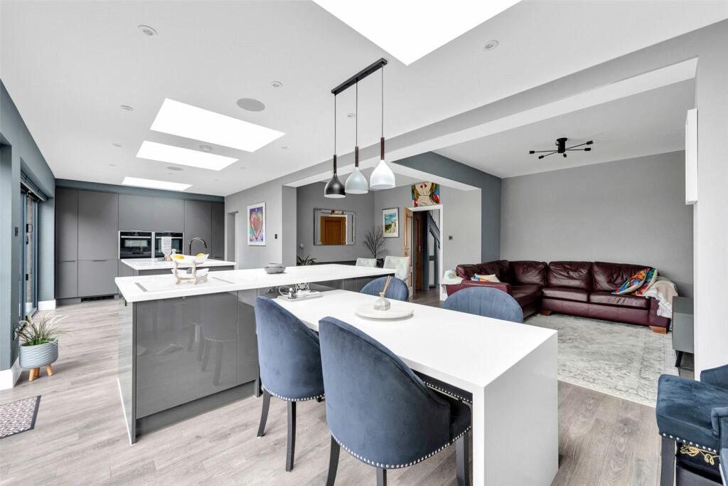 Additional image 3 of Danson Mead, Welling, Kent, DA16