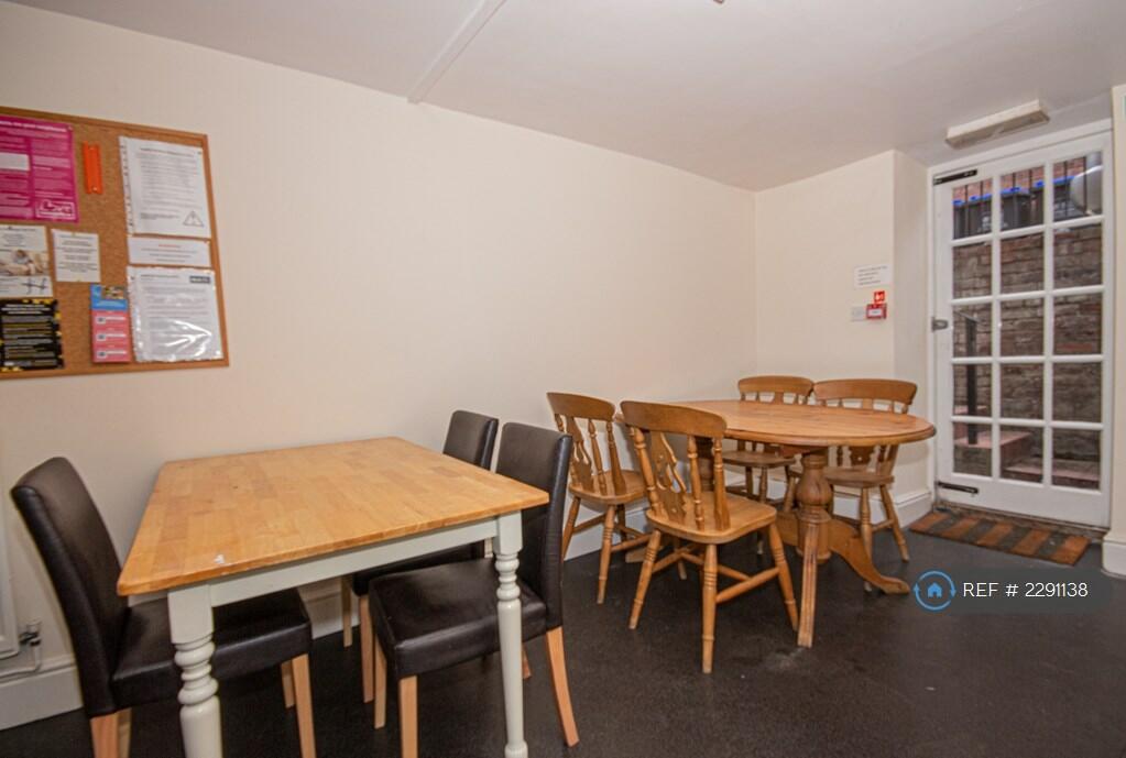 Additional image 4 of Russell Terrace, Leamington Spa, CV31