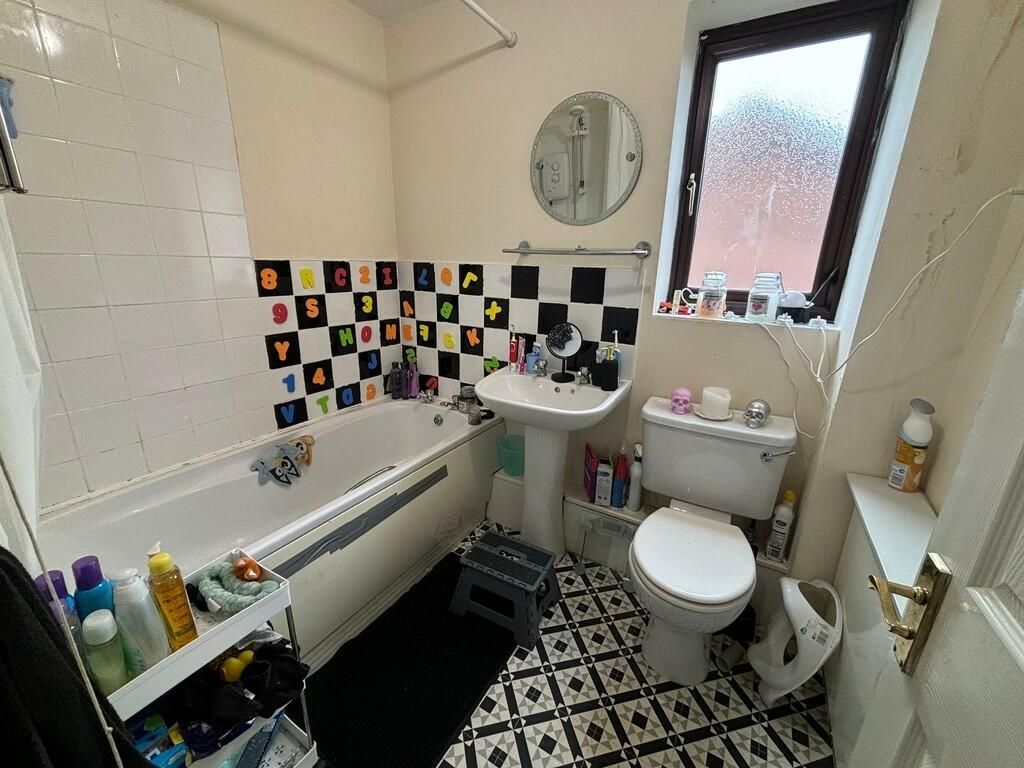 Additional image 7 of Great Investment property