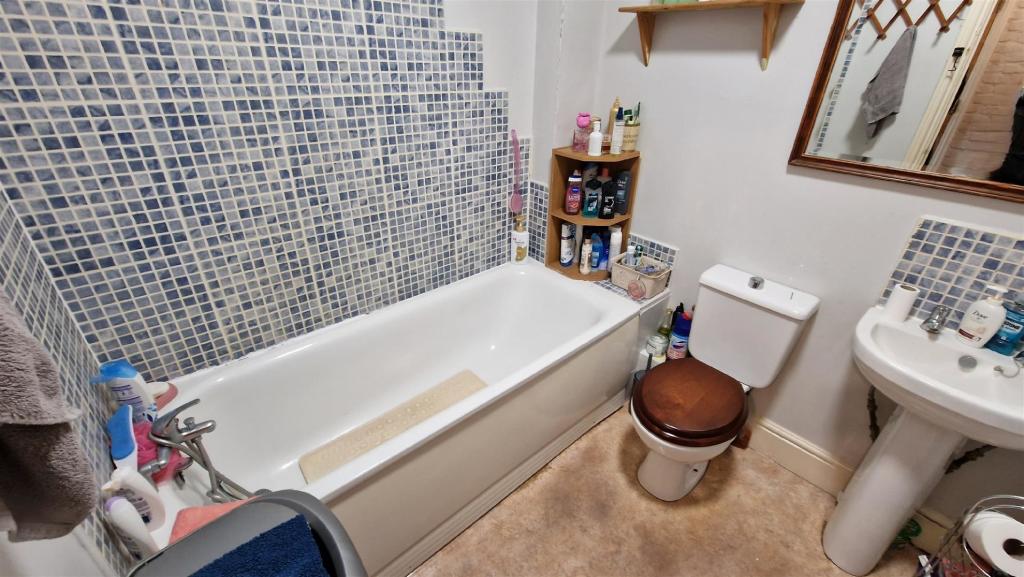 Additional image 11 of Godwin Road, Cliftonville, Margate