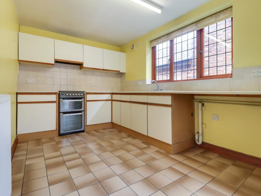 Additional image 5 of Warwick Road, Southam, Warwickshire, CV47