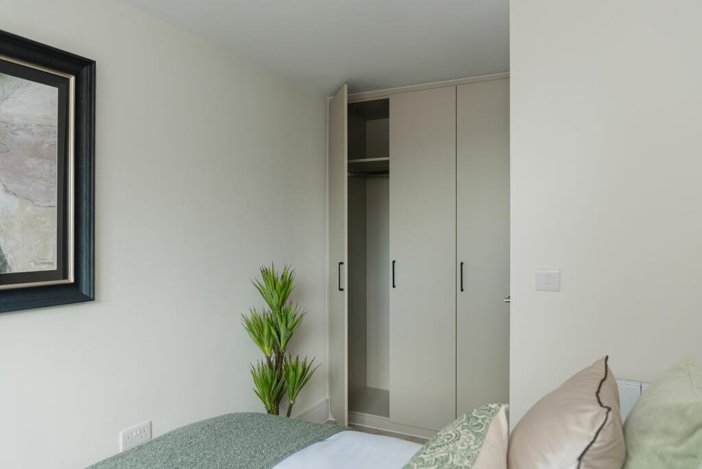 Additional image 9 of South Road, Hythe, CT21