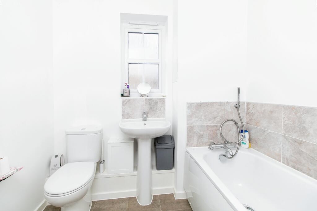 Additional image 14 of 53 Richmer Road, Erith, DA8