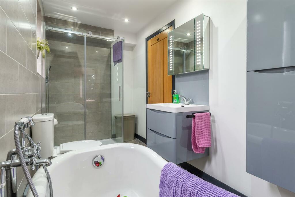 Additional image 20 of School Lane, Castle Donington, Derby