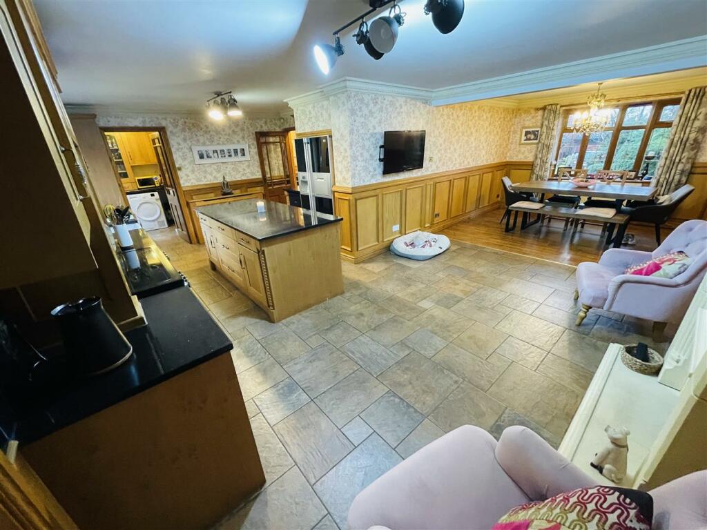 Additional image 9 of Falcon Close, Whitestone