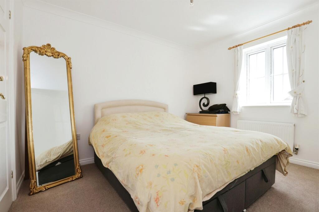 Additional image 8 of Avocet Close, RUGBY