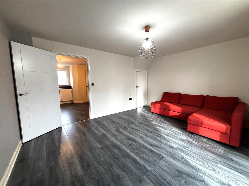 Additional image 2 of Old Spot Way