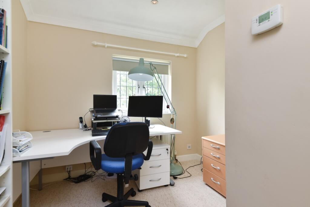 Additional image 12 of Merton Lane North