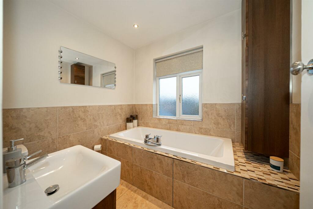 Additional image 27 of Biddulph Road, Mossley, Congleton