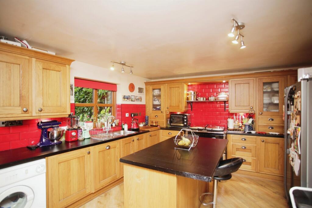 Additional image 3 of Coventry Road, Dunchurch, RUGBY