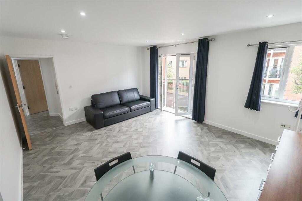 Additional image 4 of Caister Hall, Conisbrough Keep, Coventry