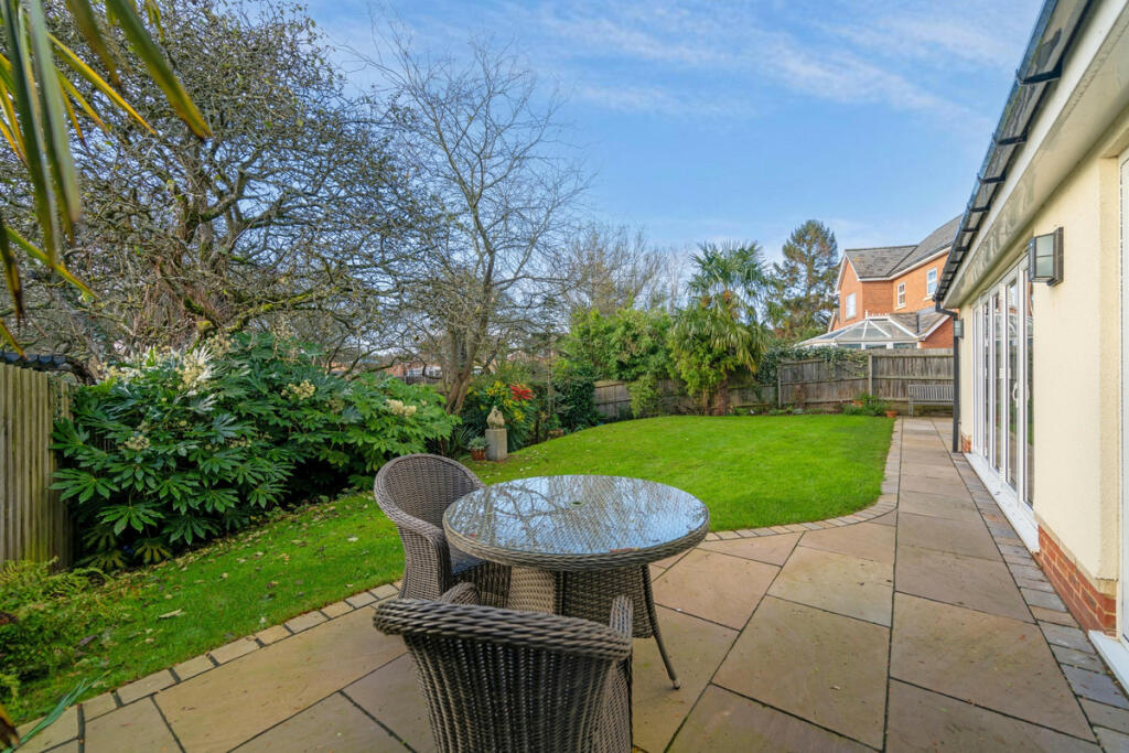 Additional image 23 of The Hall Close, Rugby, Dunchurch CV22 6NP