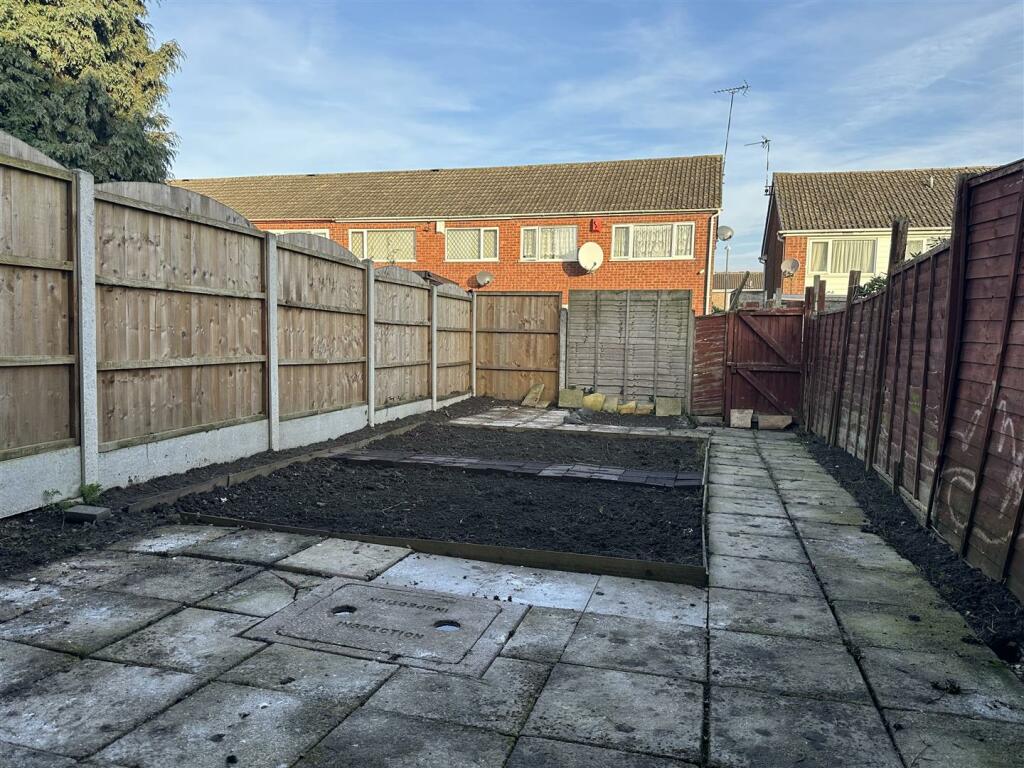 Additional image 4 of Devoran Close, Exhall, Coventry  ** VACANT & NO UPWARD CHAIN **