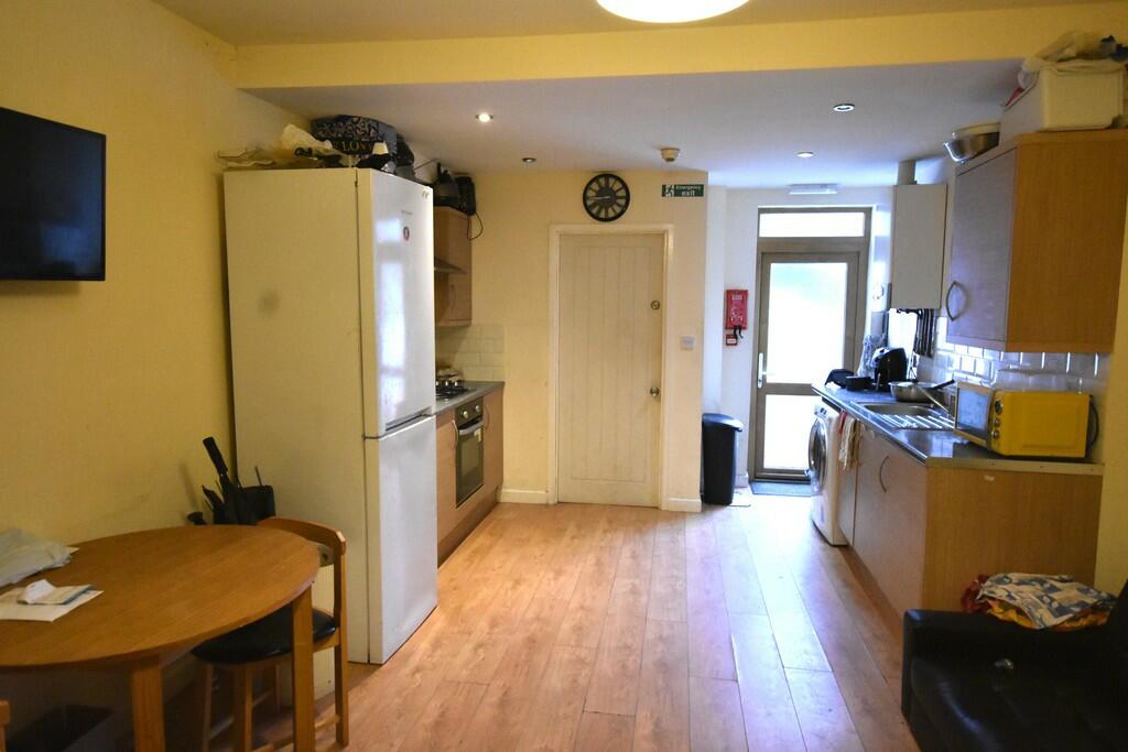 Additional image 4 of Heath Road , Stoke, Coventry