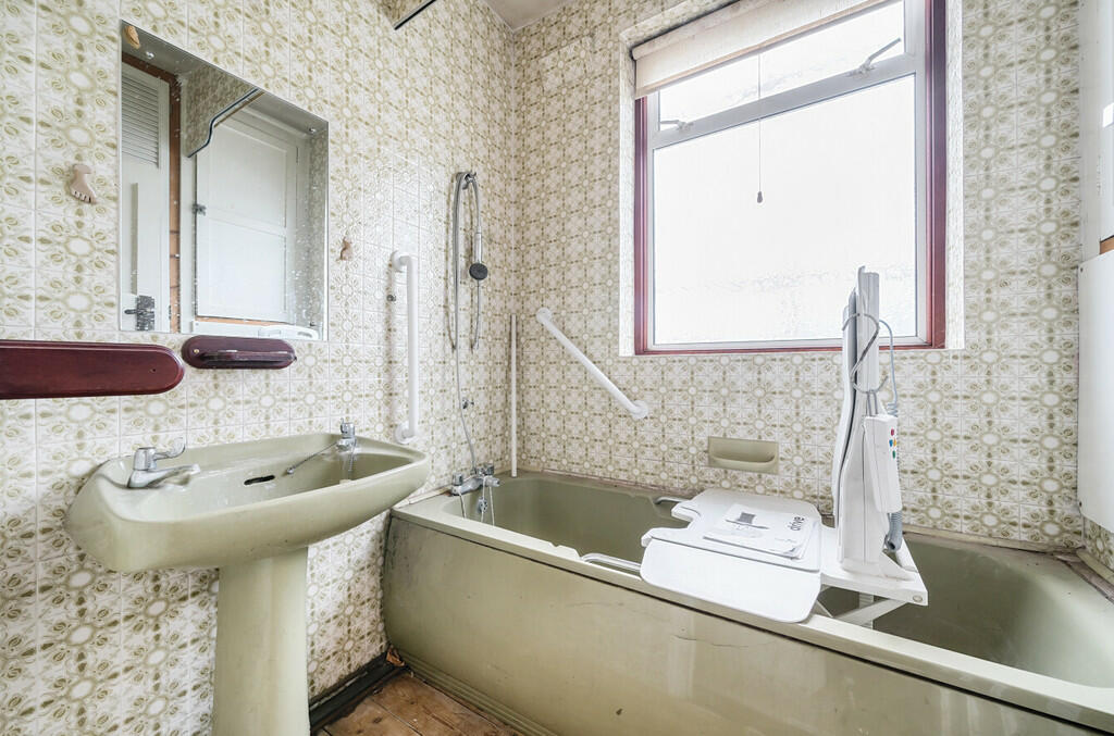 Additional image 6 of Warren Road, Sidcup, DA14 4NH