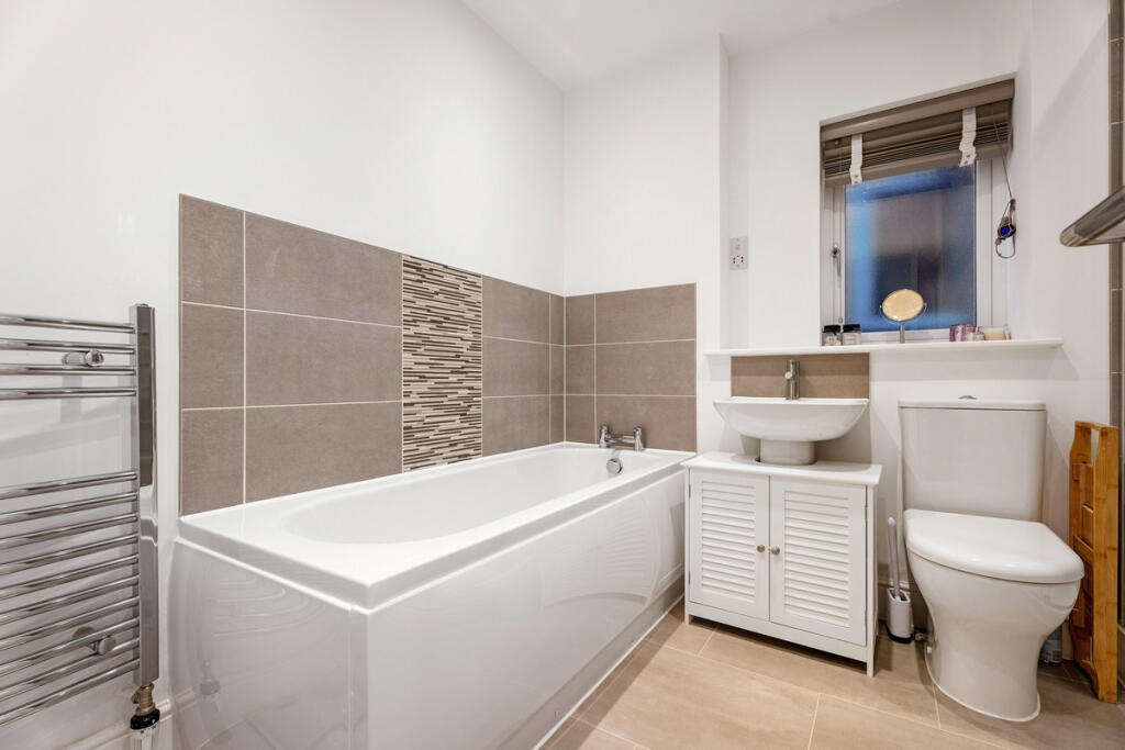 Additional image 13 of Duke Of York Avenue, Leamington Spa, CV33