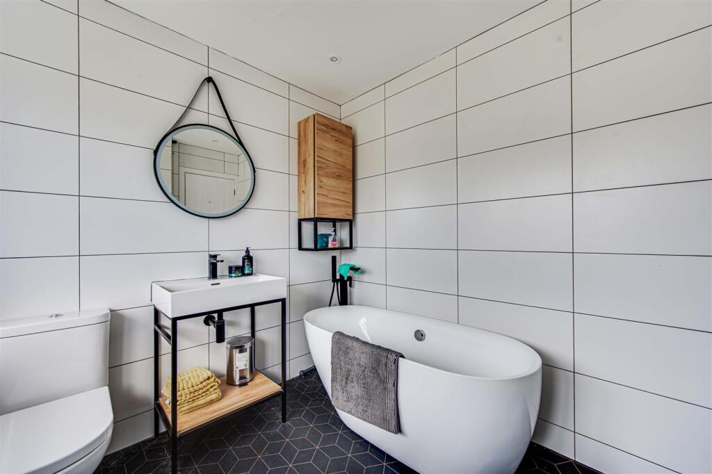 Additional image 23 of Berkshire Drive, Congleton