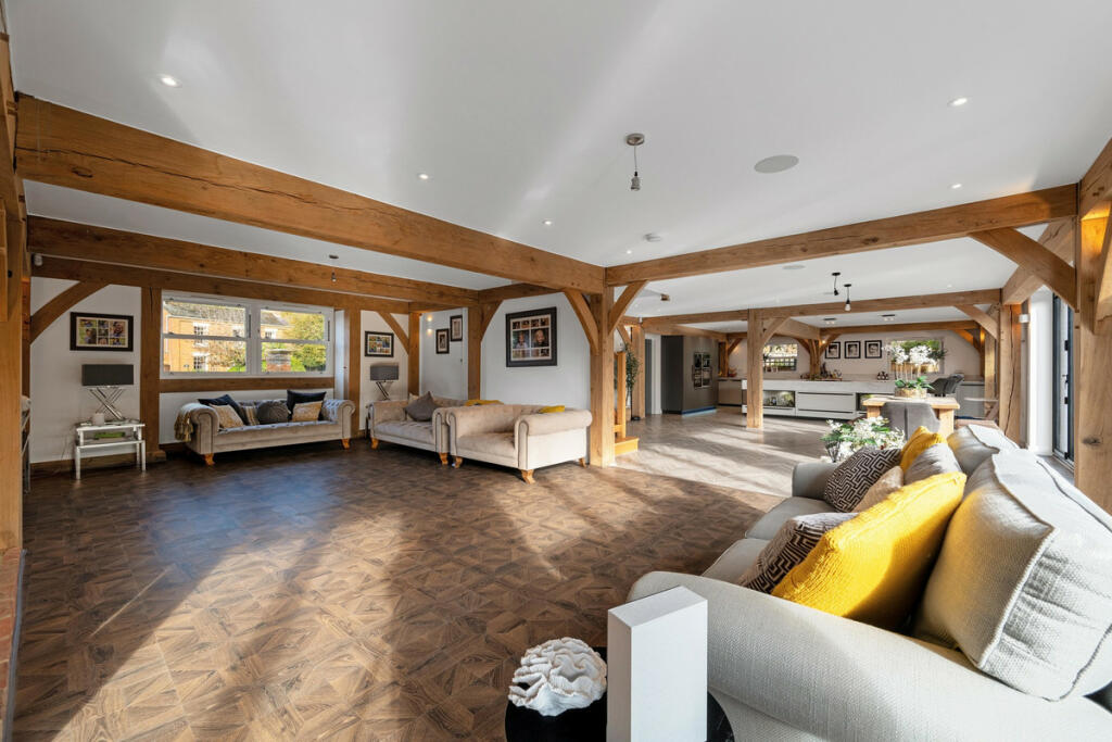 Additional image 10 of 2 Main Street, Rugby, Clifton Upon Dunsmore CV23 0BH