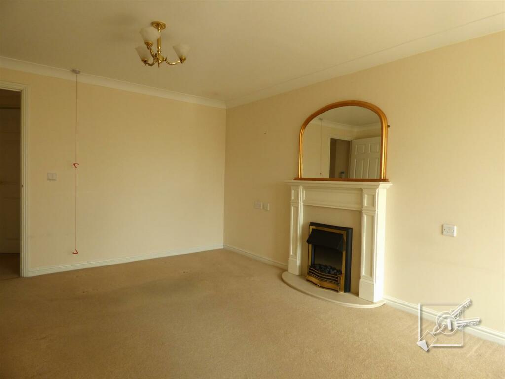 Additional image 17 of Glen View, Gravesend