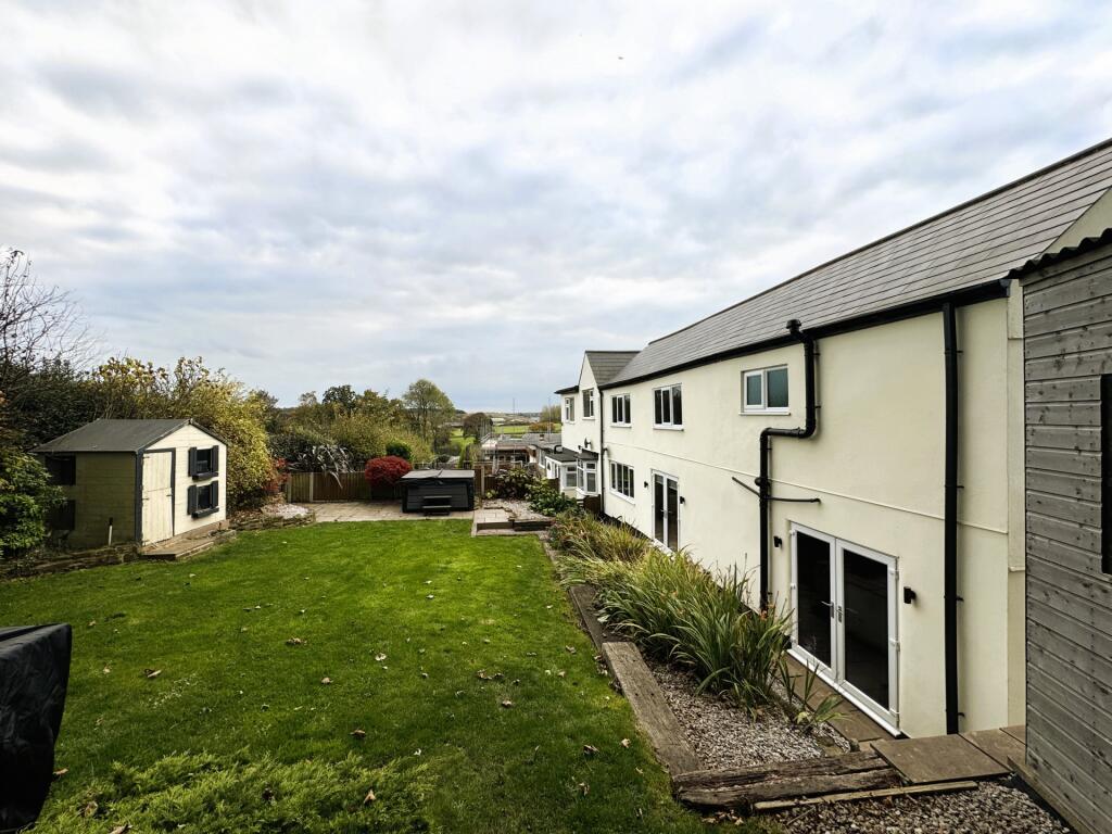 Additional image 27 of Church Hill, Old Blackwell, DE55