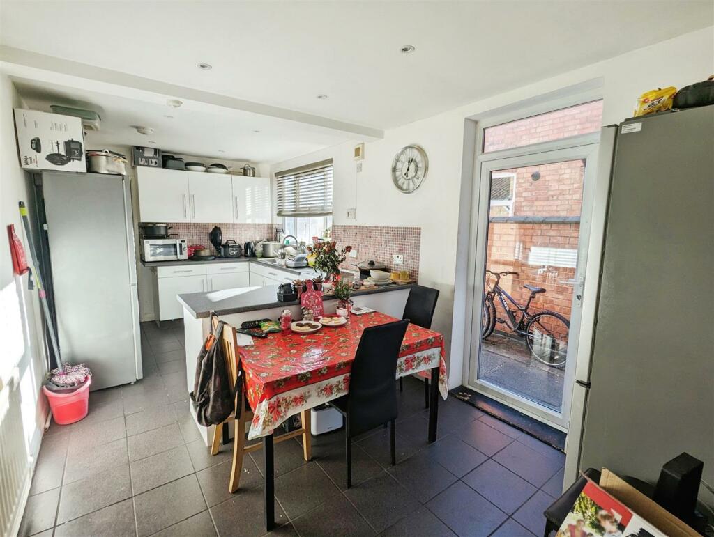 Additional image 4 of Grosvenor Road, Rugby