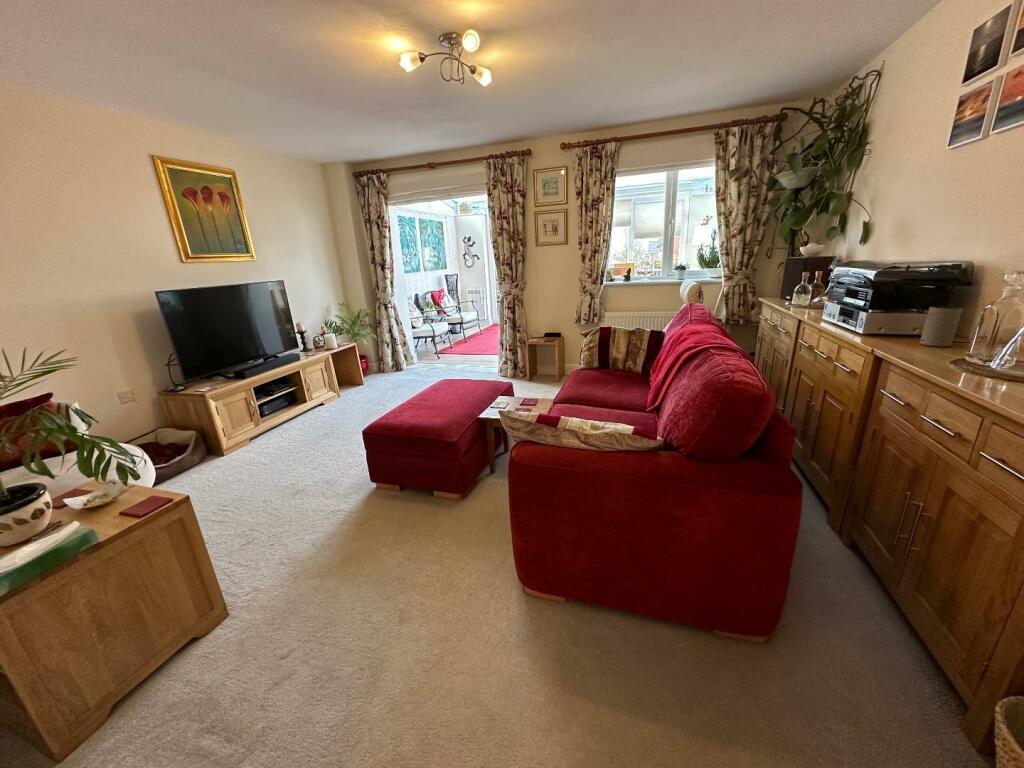 Additional image 3 of Lower Lodge Avenue, Rugby