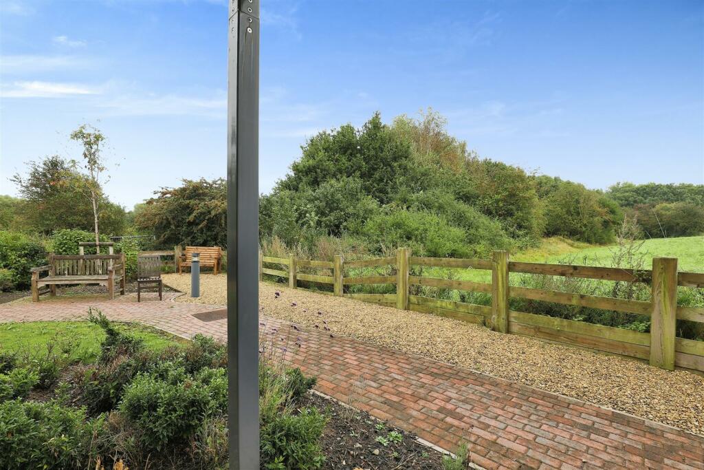 Additional image 9 of Harvard Place, Stratford-Upon-Avon, Warwickshire CV37 8GA