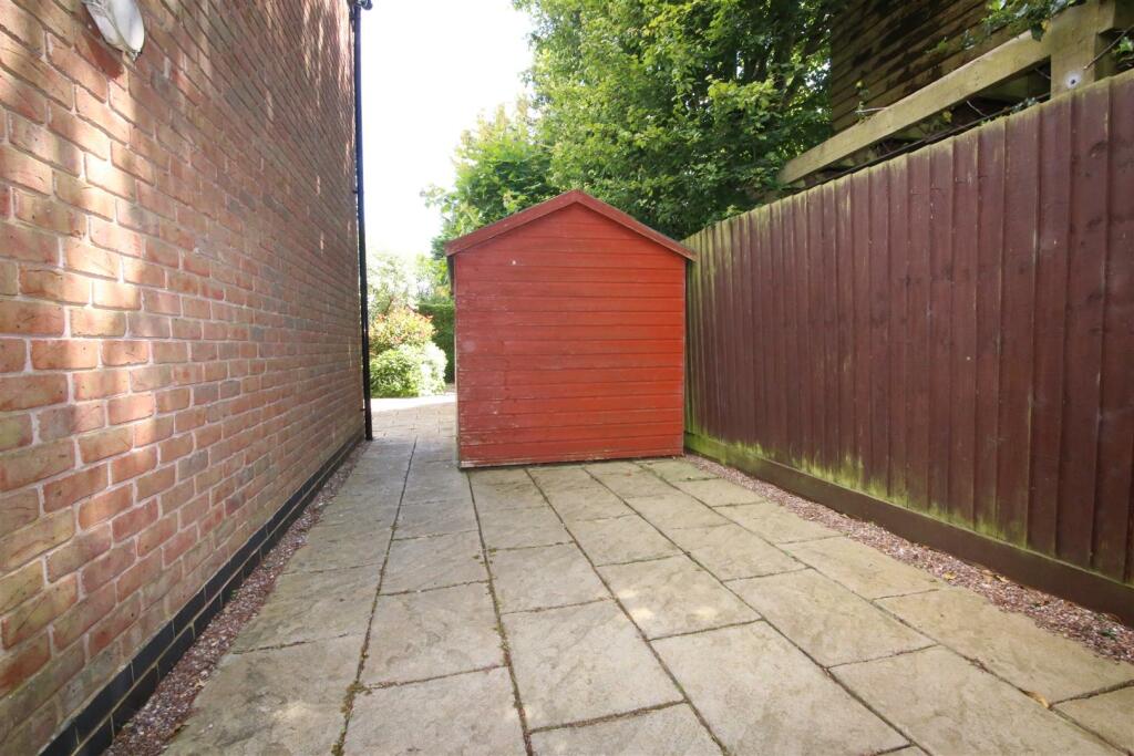 Additional image 18 of Penny Lane, Rugby