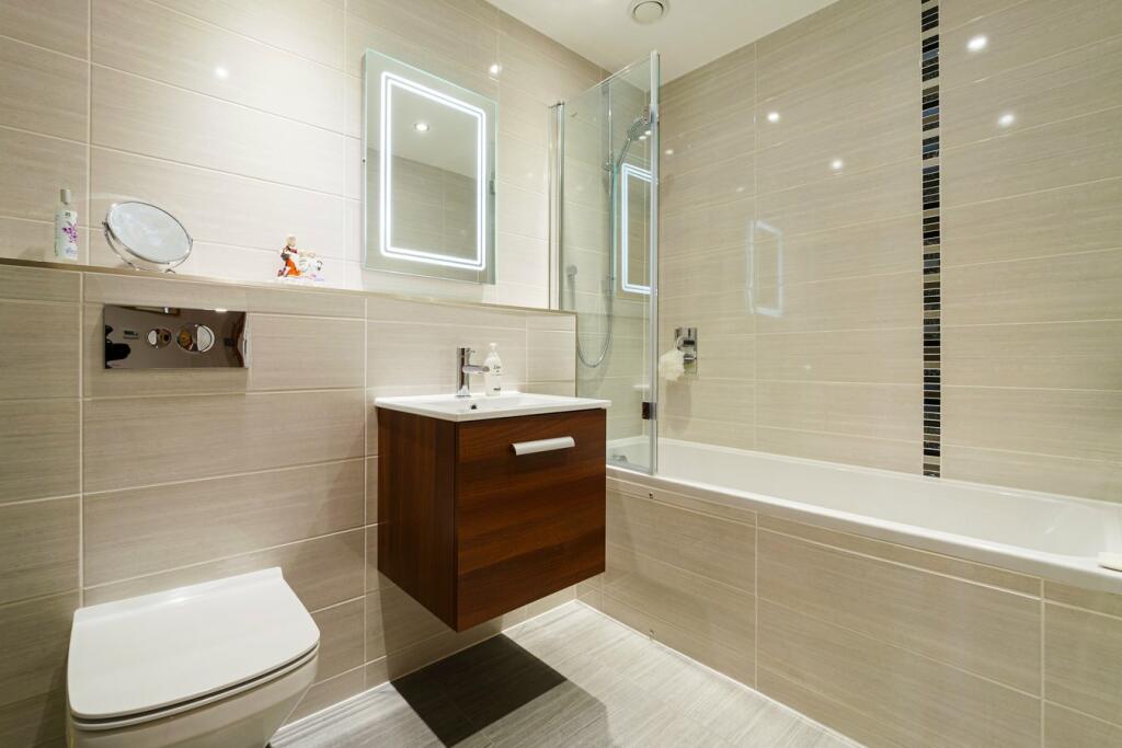 Additional image 11 of Court Road, Hythe, CT21