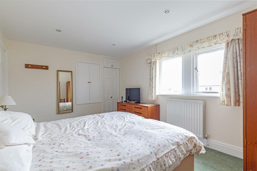 Additional image 6 of Glebe Avenue, Great Longstone, Bakewell