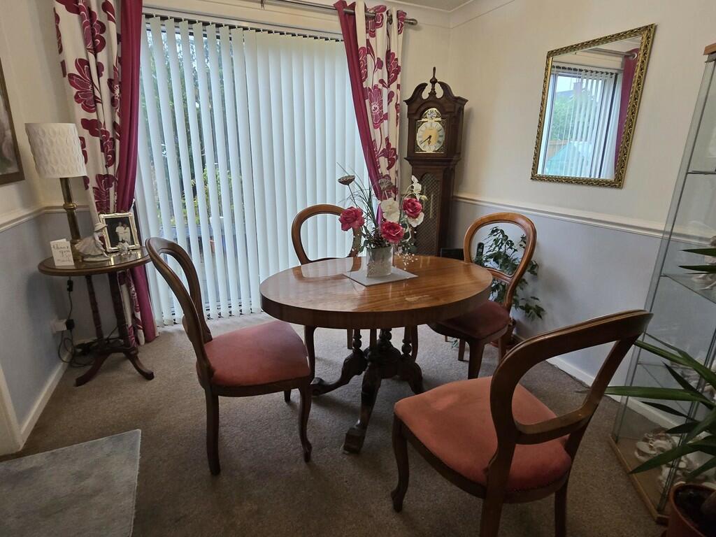 Additional image 4 of Lister Close, Middlewich