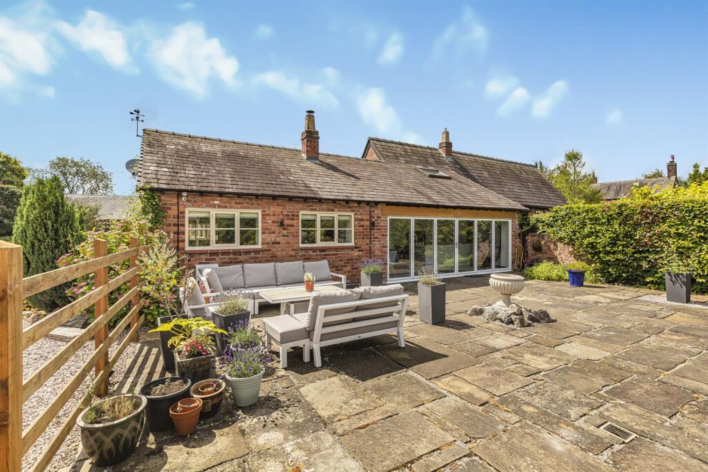 Additional image 31 of Holmes Chapel Road, Lach Dennis