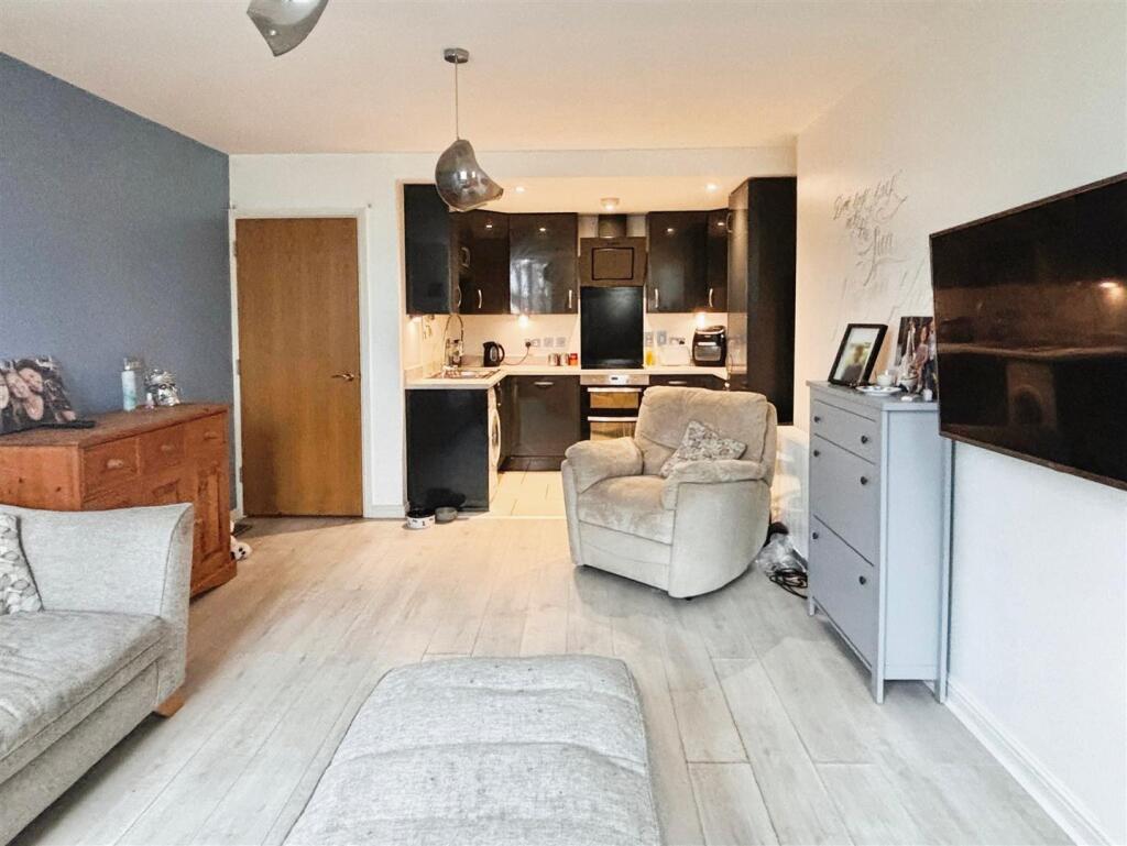 Additional image 5 of Ettington Road, Wellesbourne, Warwick