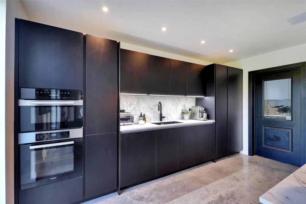 Additional image 9 of Great Bossingham Farm, Manns Hill, Bossingham, Canterbury, CT4