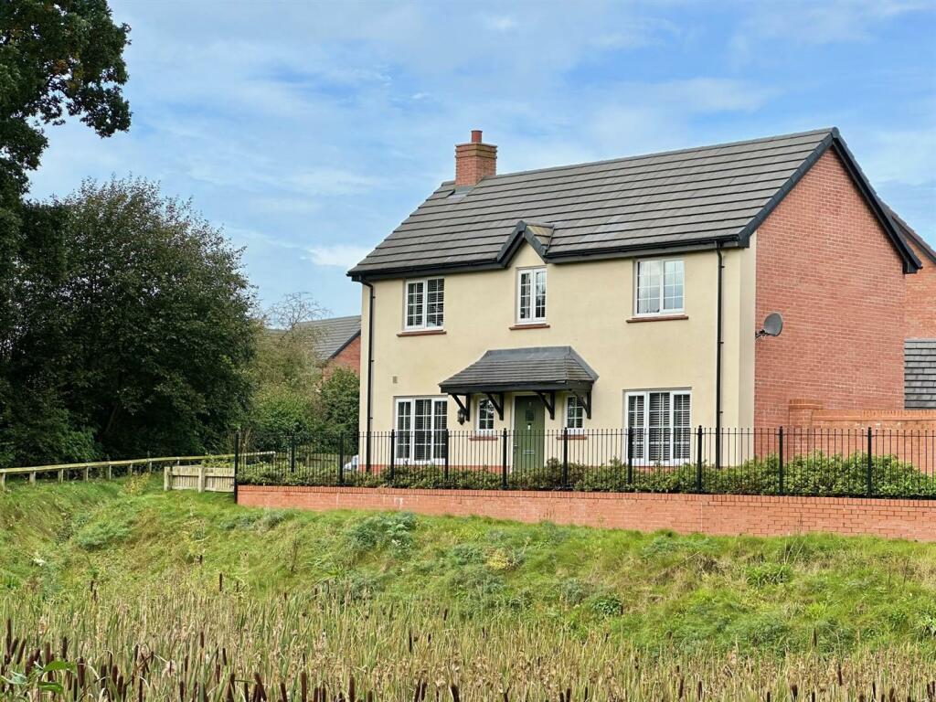 Additional image 32 of William Stockton Close, Shavington, Cheshire