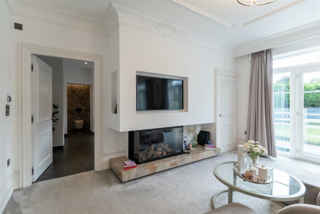 Additional image 39 of An outstanding Georgian style detached family residence in Eaton