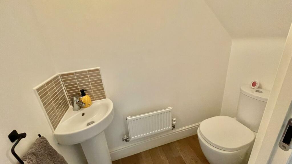 Additional image 9 of Blenheim Road, Stratford-upon-Avon