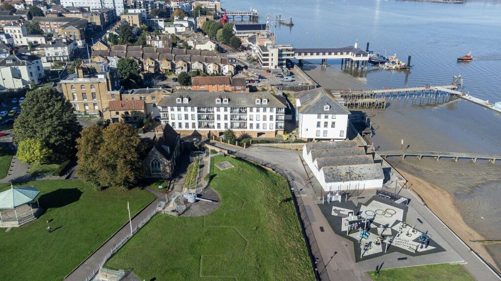 Additional image 15 of Commercial Place, Gravesend, Kent, DA12