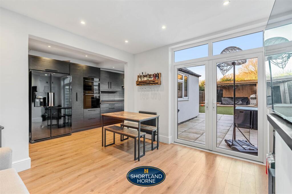 Additional image 7 of Gregory Avenue, Styvechale, Coventry