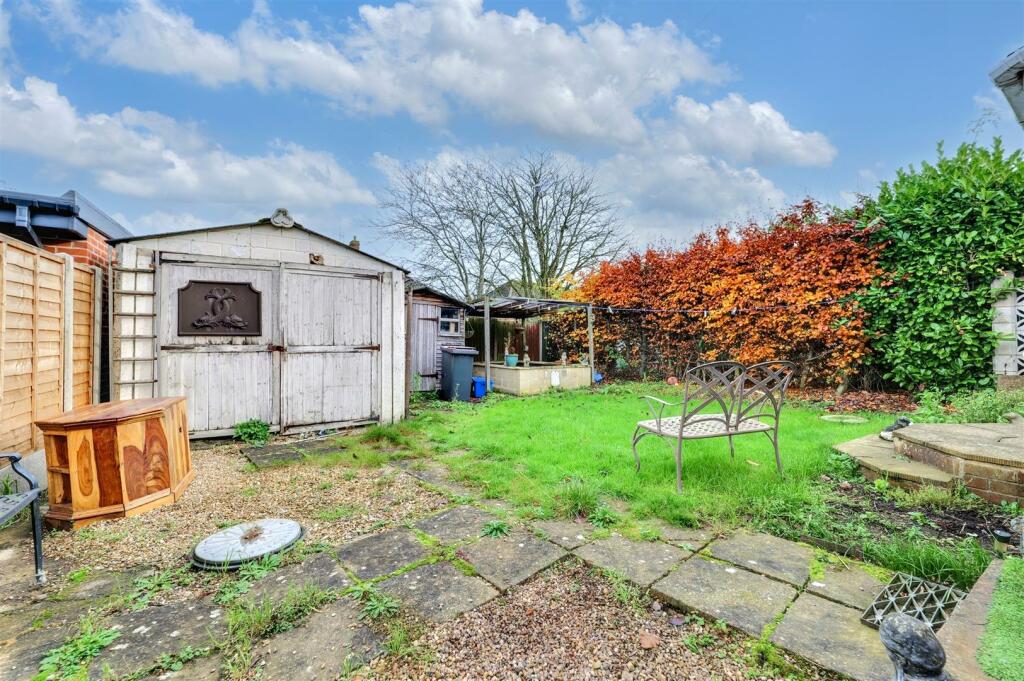 Additional image 16 of Nuneaton Road, Bulkington