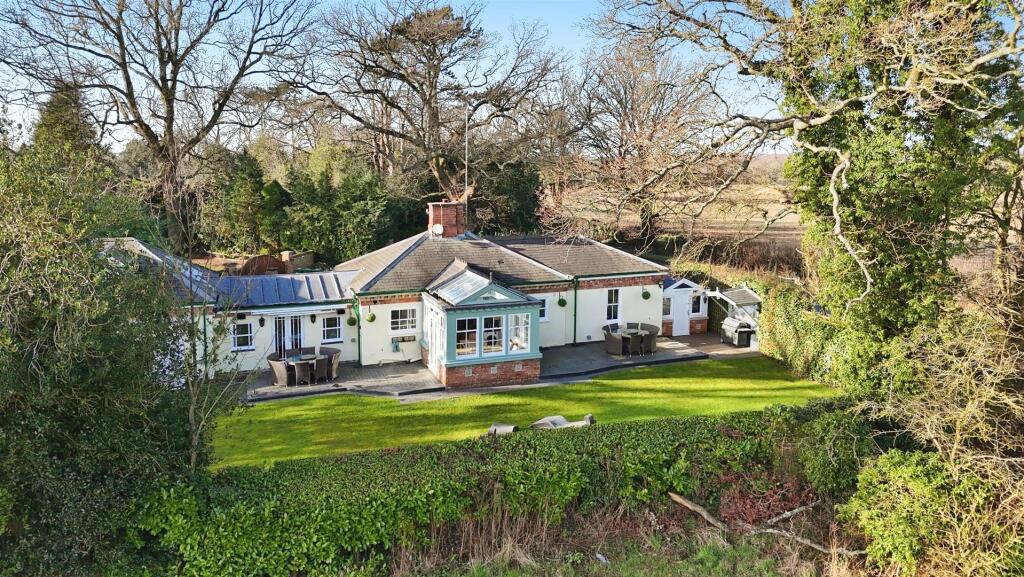 Additional image 64 of Westhill Road, Blackdown, Leamington Spa