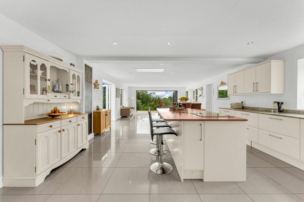 Additional image 6 of Extended Oakmere home with a large plot.