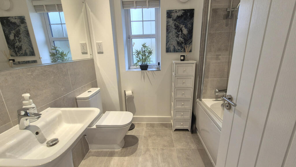 Additional image 15 of Cox Crescent, Long Itchington, CV47