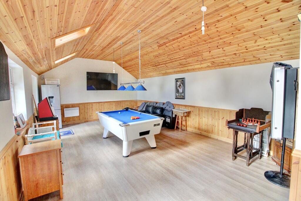 Additional image 42 of Manor Park Road, Nuneaton, CV11