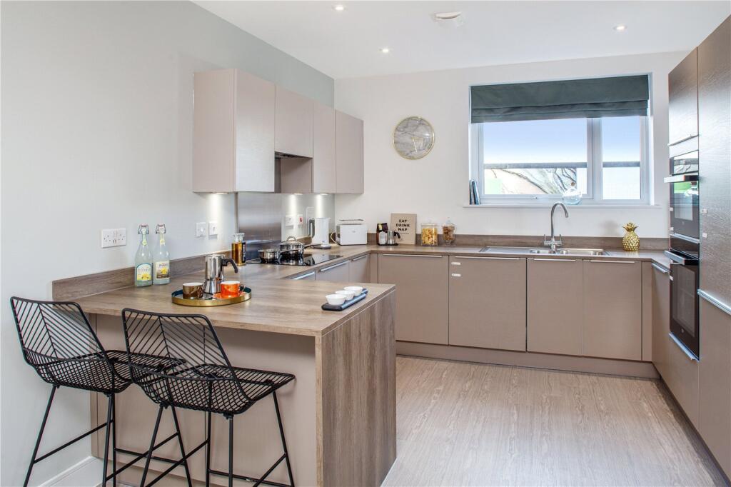 Additional image 8 of Ballast Road, Erith, DA8