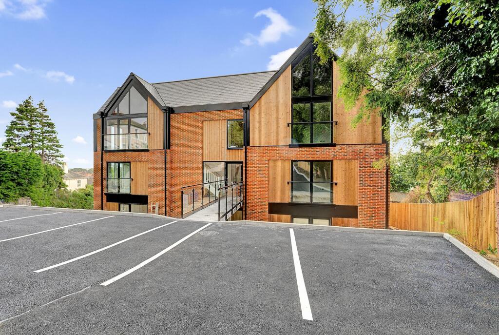 Additional image 33 of Bay Tree House, North Road, CT21