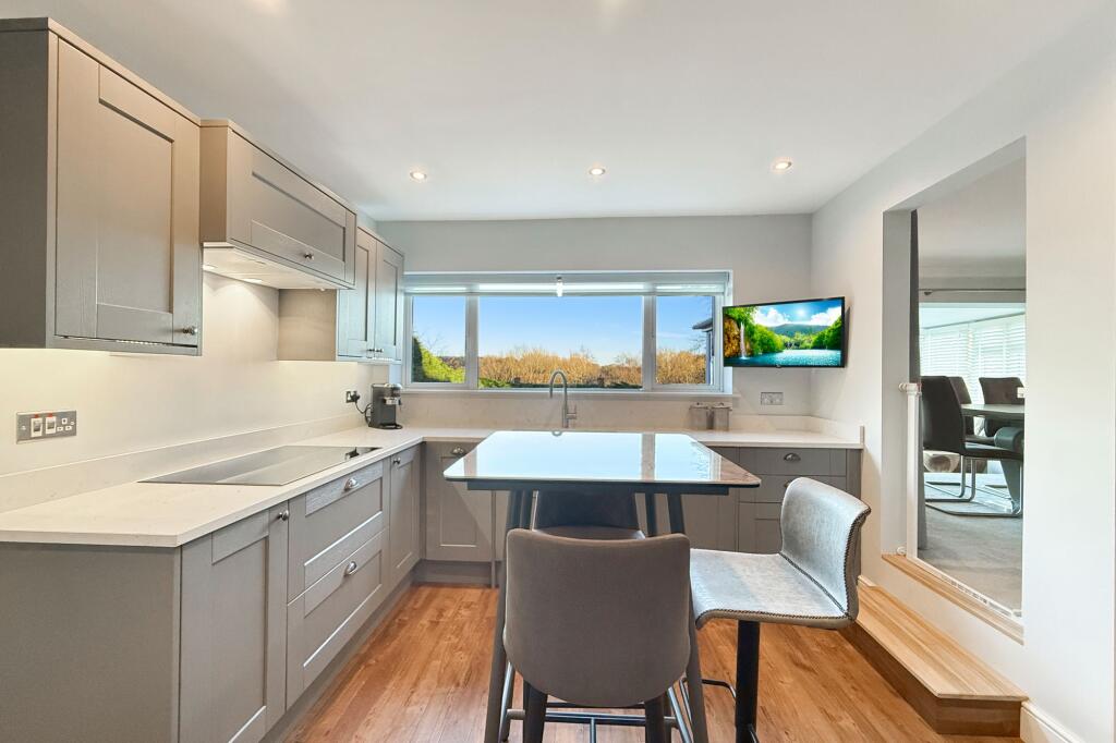 Additional image 4 of Stoneleigh Close, Stoneleigh, CV8