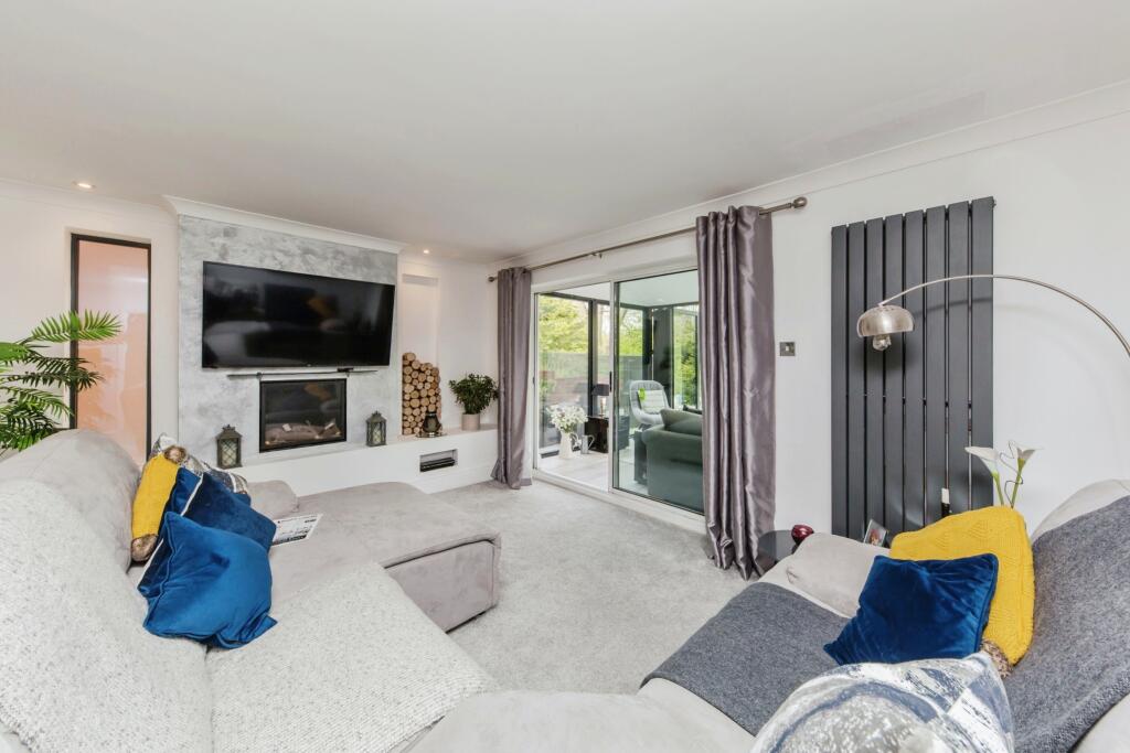 Additional image 32 of Woodside Drive, Sandbach, CW11